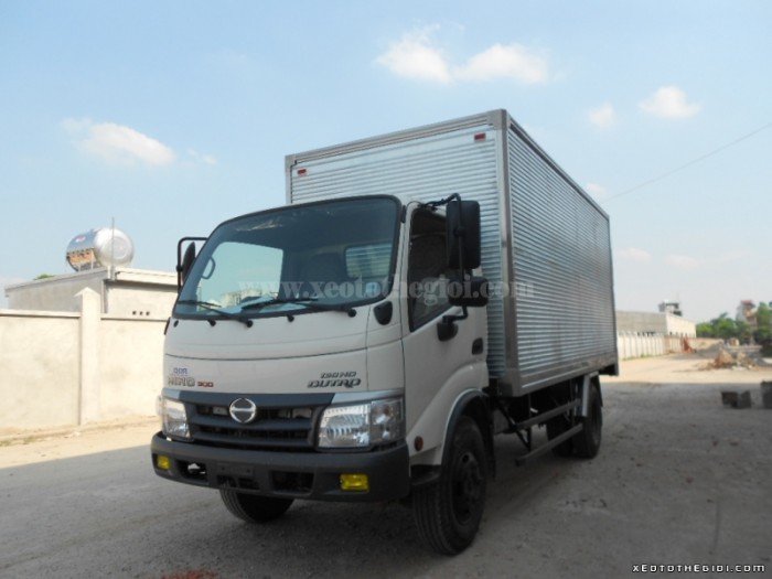 Bán xe tải Hino WU352L-NKMQHD3 tổng tải 7 tấn 2016, Hino WU352L giá cạnh tranh