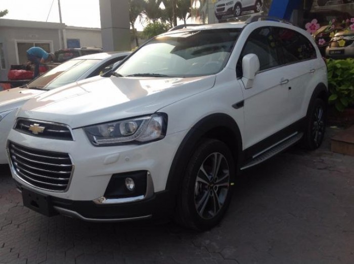 Giá xe Chevrolet Captiva Revv 2016 khuyến mãi tháng 10/2016