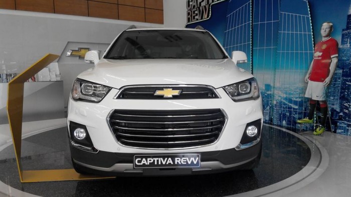 Giá xe Chevrolet Captiva Revv 2016 khuyến mãi tháng 10/2016