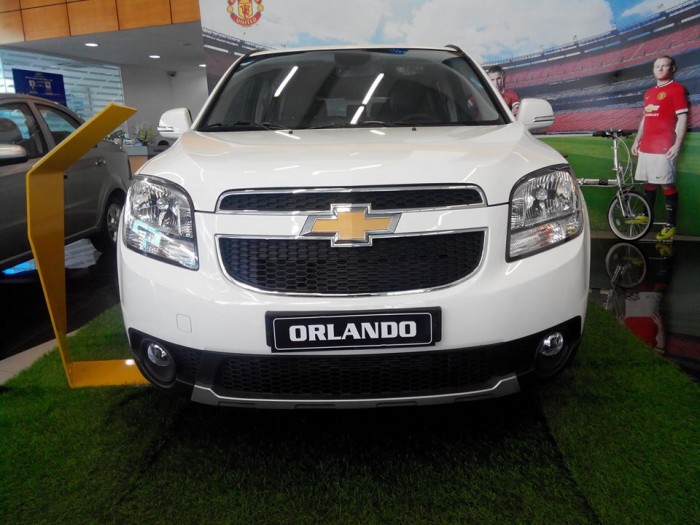 Xe 7 chỗ Chevrolet Orlando xã hàng giá gốc gọi ngay