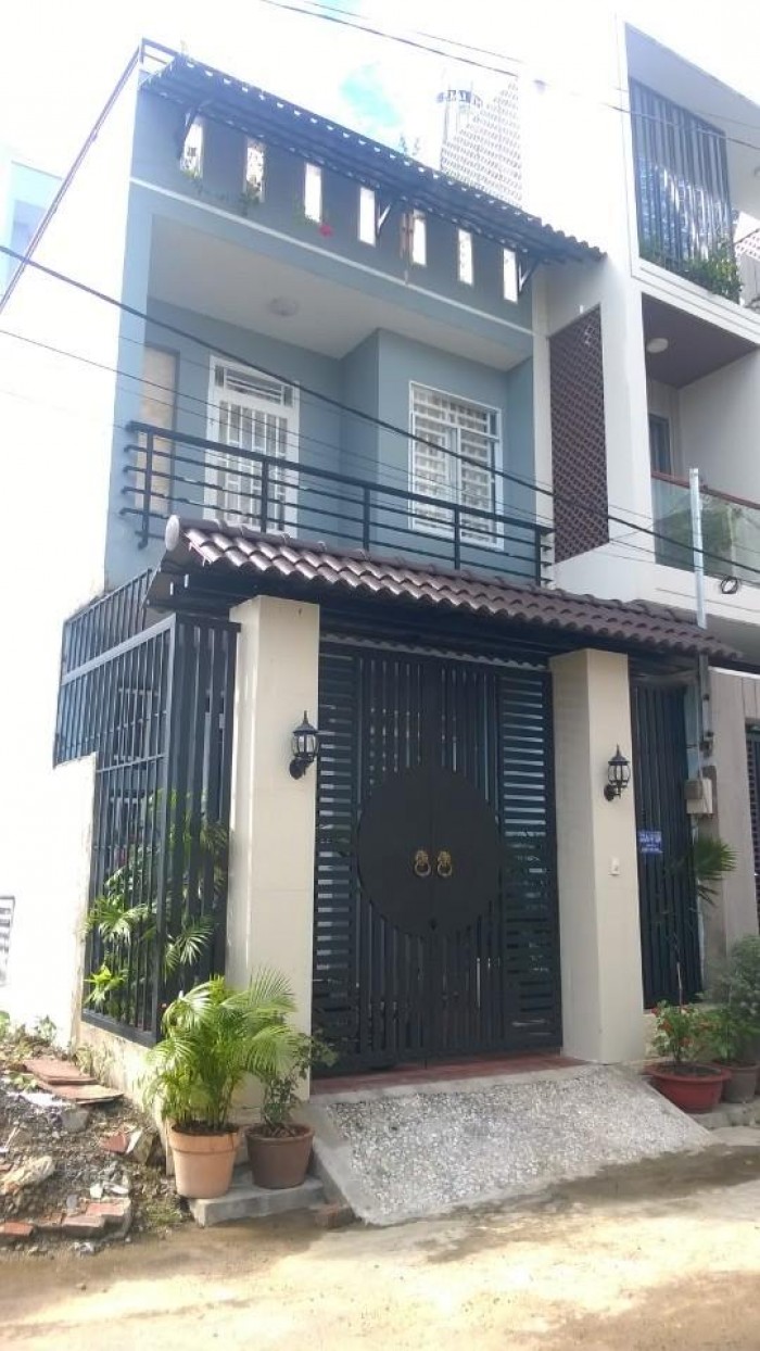 Cần bán nhà 1 trệt 1 lầu đường Linh Đông F linh đông Thủ đức 1,7 tỷ sổ hồng nhà đẹp