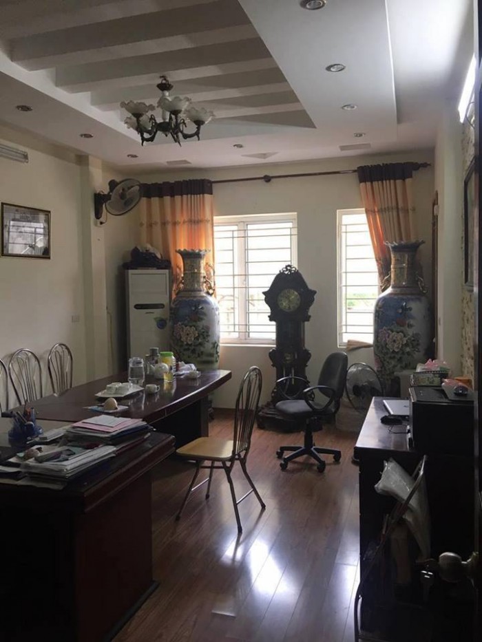 Bán gấp nhà Phương Mai 50m2, 4 tầng, MT6m, kinh doanh, ô tô, chỉ 5 tỷ.