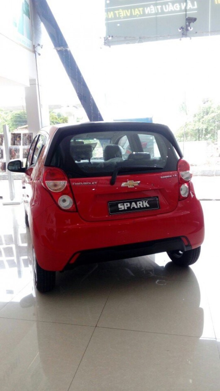 Chevrolet spark 2016 mạnh mẽ nhất, giá tốt nhất trong tháng 12