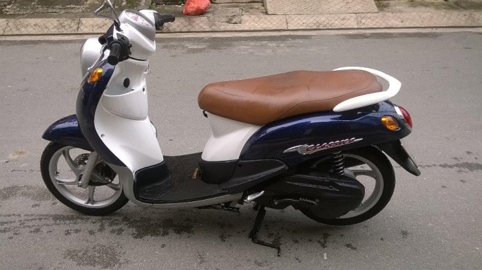 Xe Yamaha Classico Mio màu xanh trắng