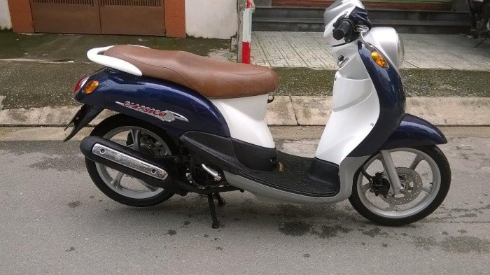 Xe Yamaha Classico Mio màu xanh trắng