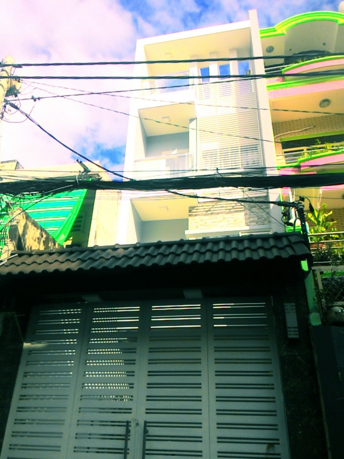 Bán nhà 4x30m 4 tầng mặt tiền đường Hoàng Văn Thụ, phường 4, quận Tân Bình