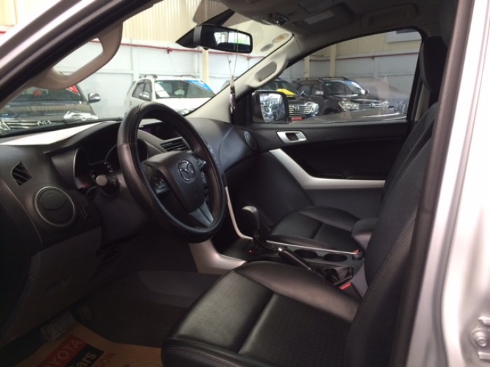 Bán Xe Bán Tải Mazda Bt50, Màu Bạc 2015