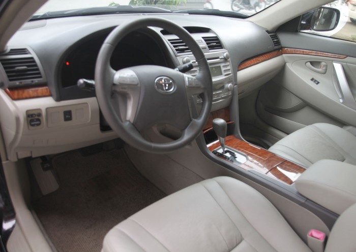 Cần bán Toyota Camry 2.4G 2007