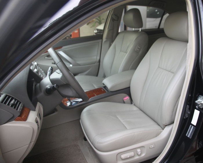 Cần bán Toyota Camry 2.4G 2007