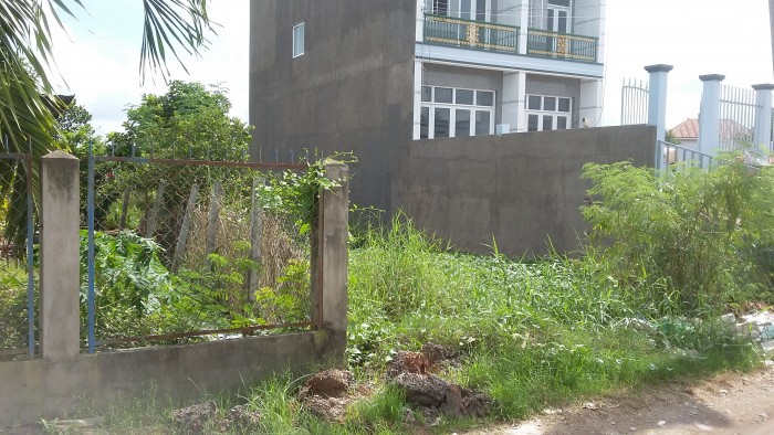 Bán 80m2, sổ đỏ, xã Phong Phú_ Bình Chánh. Giá 1.2 tỷ