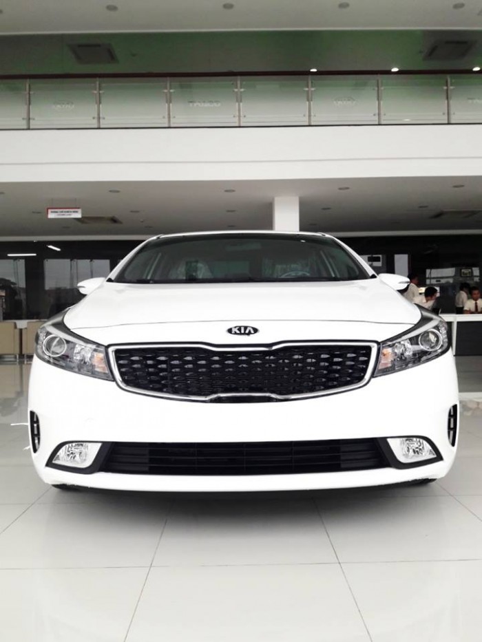 Bán xe kia cerato-k3 giá rẻ