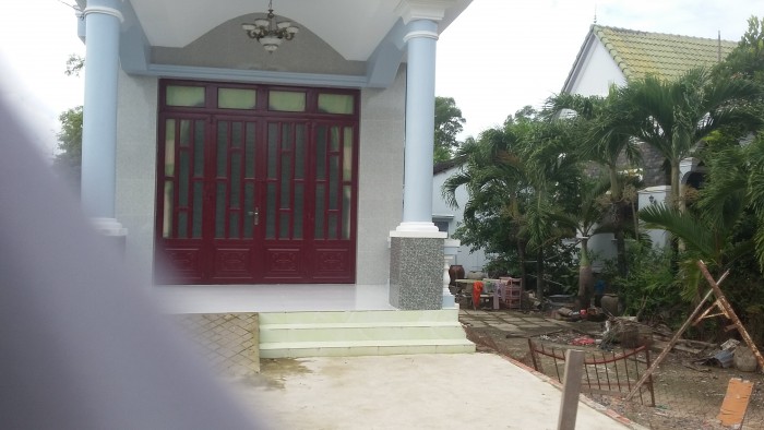 Đất bán dt 1000m2 ngang 25m, sổ đỏ riêng tại Hóc Hưu_ Bình Chánh