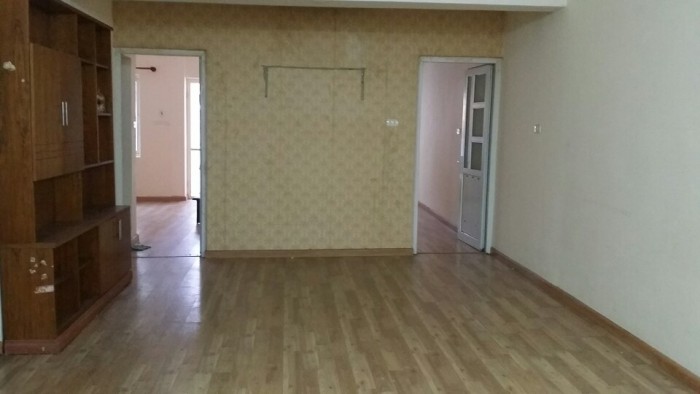 Bán CHTT  tầng 1, Thành Công, Nguyên Hồng, Huỳnh Thúc Kháng, 40m2 giá 1,8 tỷ Kd rất tốt