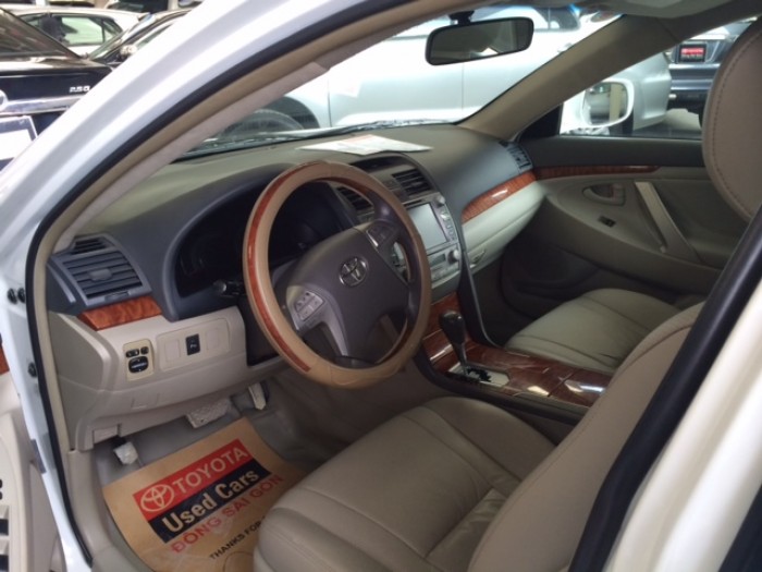 Bán Xe Toyota Camry 2.4G, Màu Trắng 2007