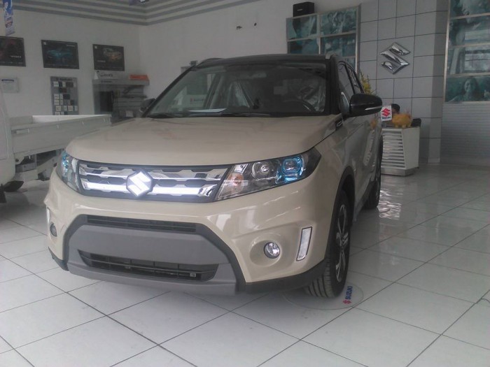 Suzuki Vitara - 5 chỗ.Nhập Khẩu