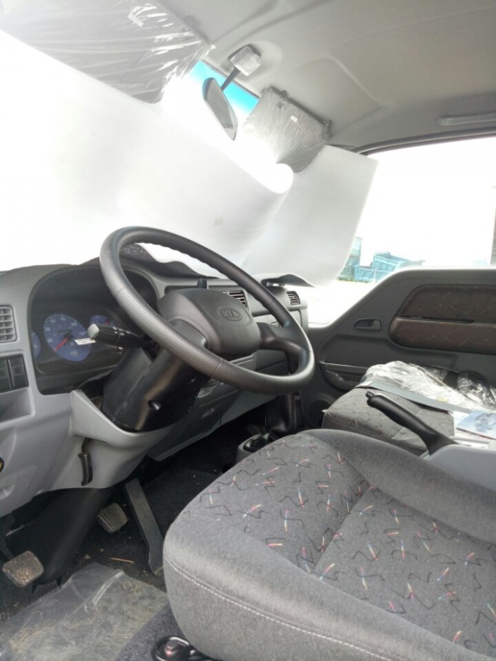 Xe đông lạnh KIA K165S tải trọng 2 tấn lưu thông thành phố, bán trả góp