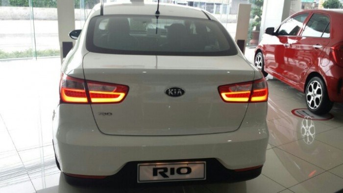 Tin hot  Rio 1.4 AT nhập khẩu,  xe chạy dịch vụ tối ưu nhất,  giá thấp nhất thị trường