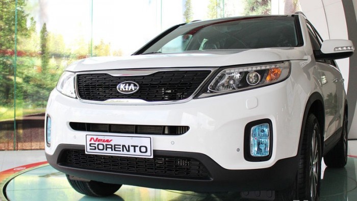 Xe du lịch Kia Sorento 7 chỗ- Bến Tre