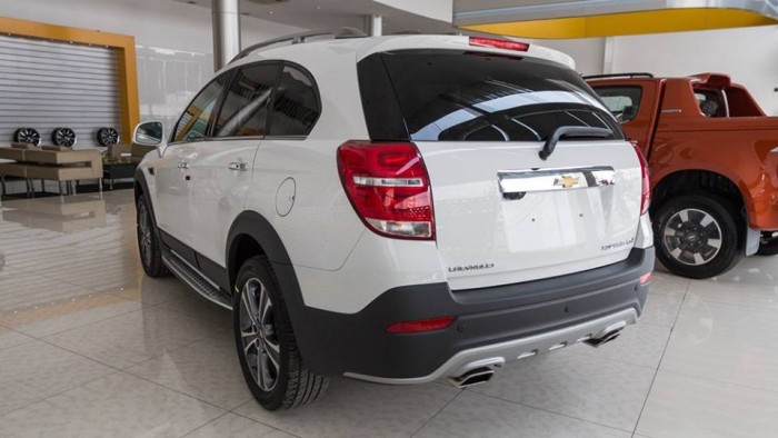Bán xe Chevrolet Captiva 2.4L, khuyến mãi đăc biệt khi đặt cọc trước 30/10/2016