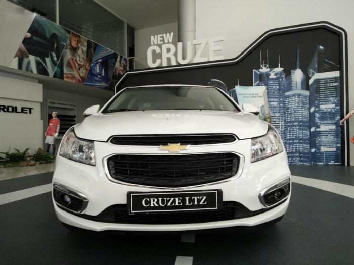 Chevrolet cruze 1.8 ltz 2016, giảm ngay 70 triệu đến 30/10/2016