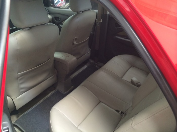 Bán Xe Vios G Màu Đỏ 2011
