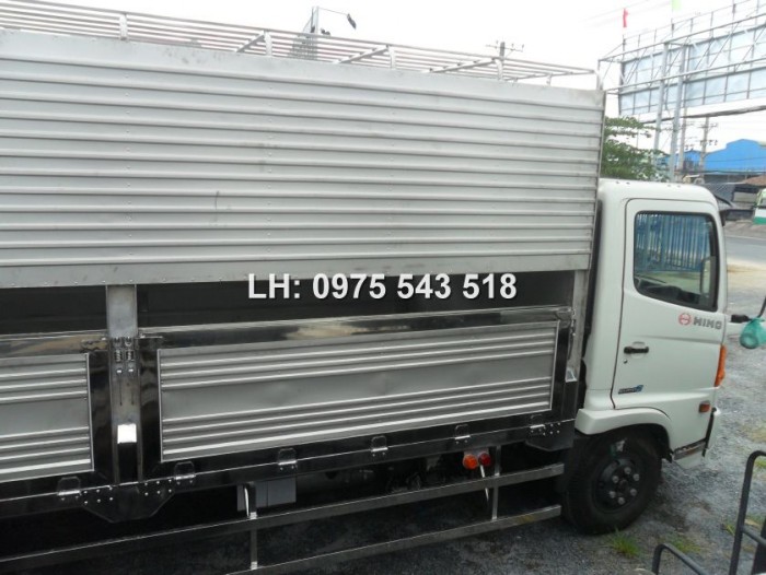 Thông tin bán xe tải Hino chở Heo 6 tấn Hino FC