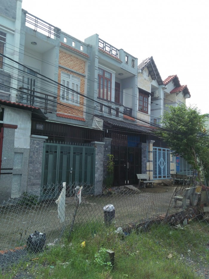 Nhà phố 1sẹc,56m2,1trệt,1lầu,mới xây Vĩnh Lộc B,BC