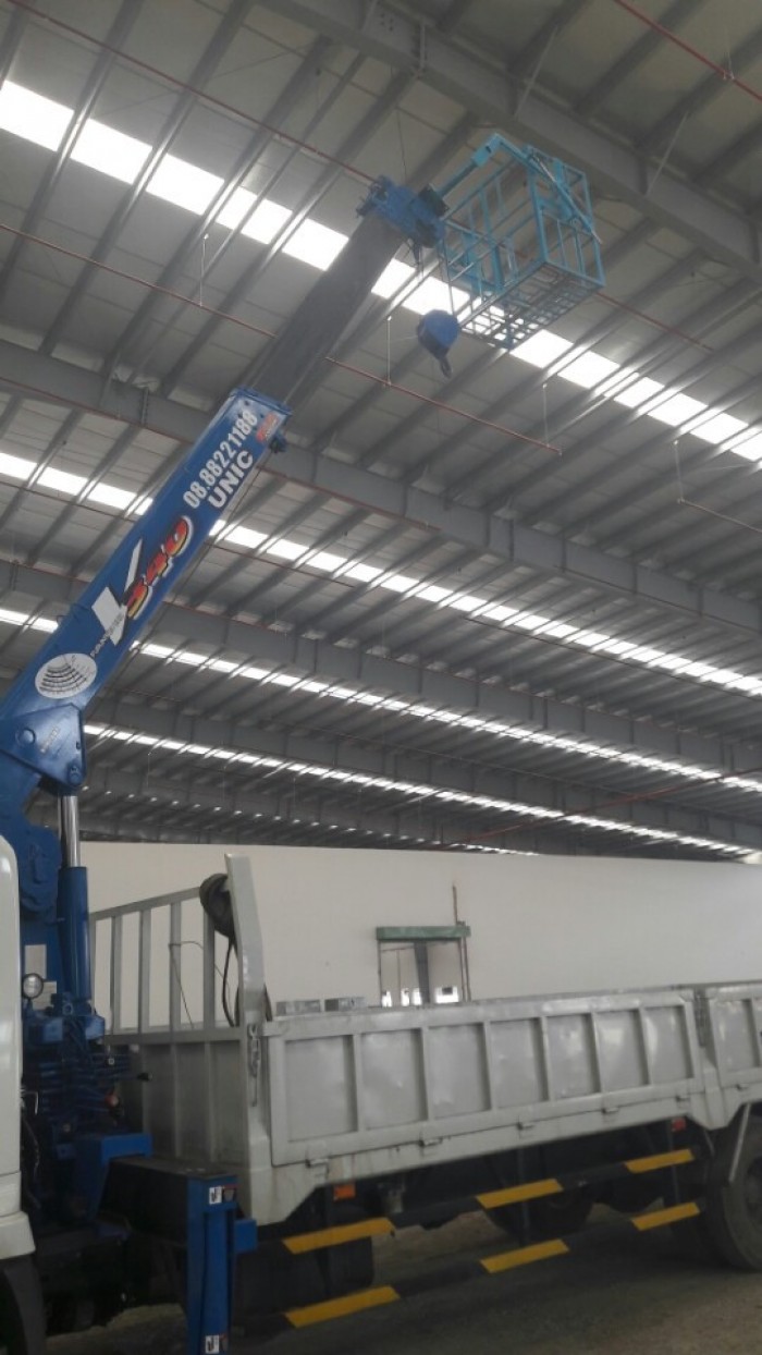 Cho thuê xe cẩu dĩ an, lái thiêu