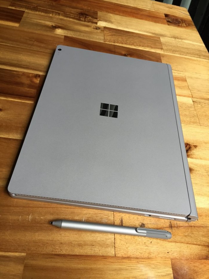 Surface Book, i5 6300, 8G, ssd 128G, 99%, zin100% còn bh 7/2017