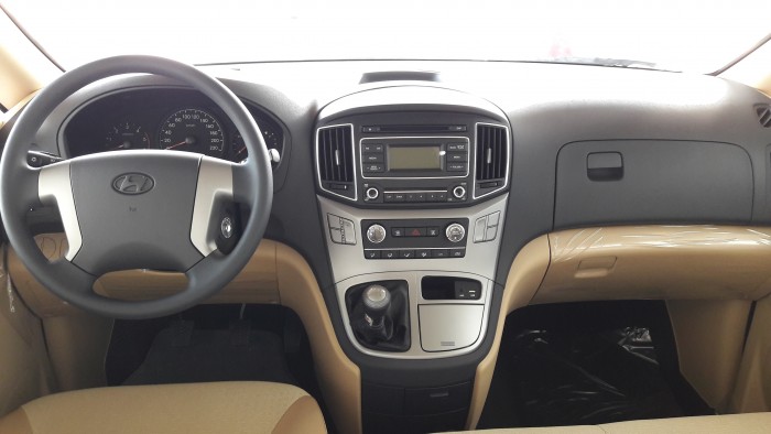 Bán xe Hyundai Starex 9c dầu đen mới 100%, chỉ 963tr, hỗ trợ tối đa, thủ tục đơn giản