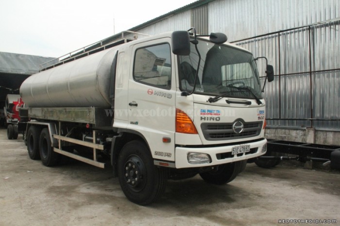 Xi téc Hino FM8JNSA 18m3 chở xăng dầu, Hino thùng chở dầu
