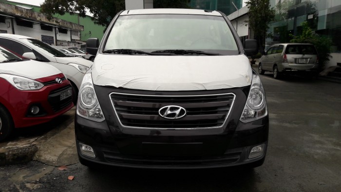 Hyundai Starex 9 chỗ 2016 khuyến mãi khủng 40 triệu đồng và hơn thế nữa