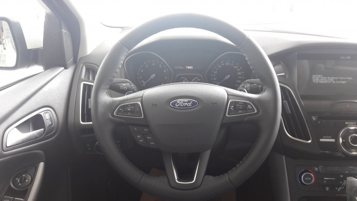 Ford Focus 1.5 Ecoboost  2016 giá tốt nhất Miền Nam vay lãi suất cực thấp