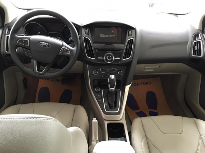 Giá sốc Focus Focus 1.6 AT 2016 thấp nhất, khuyến mãi hấp dẫn nhất