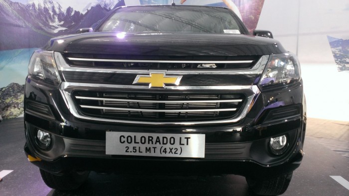 Bán xe Chevrolet Colorado 2.5L 4x2 mới 2017, giá cạnh tranh tốt nhất thị trường.