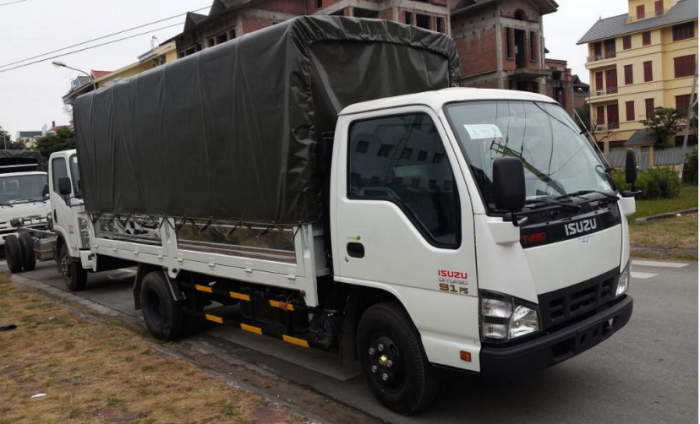 Xe isuzu qkr55h 2t2