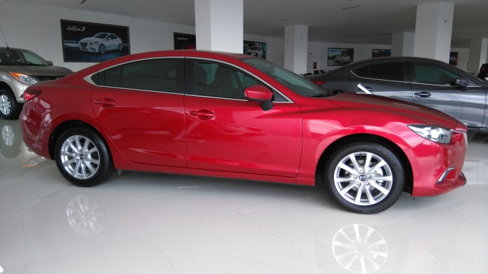 Mazda 6 full option, ưu đãi khủng, xe đủ màu, giao xe ngay