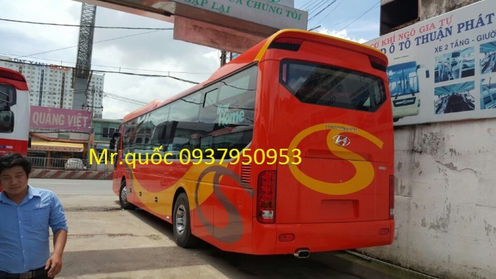 Xe giường nằm hyundai máy 380ps