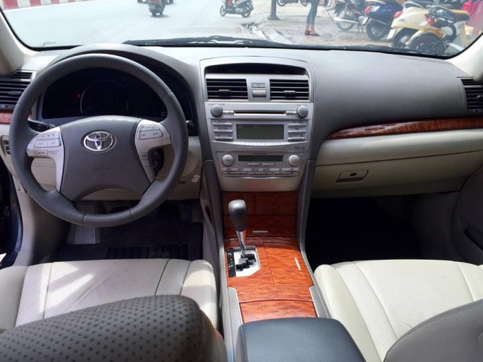 Bán Camry 2.4G 2010