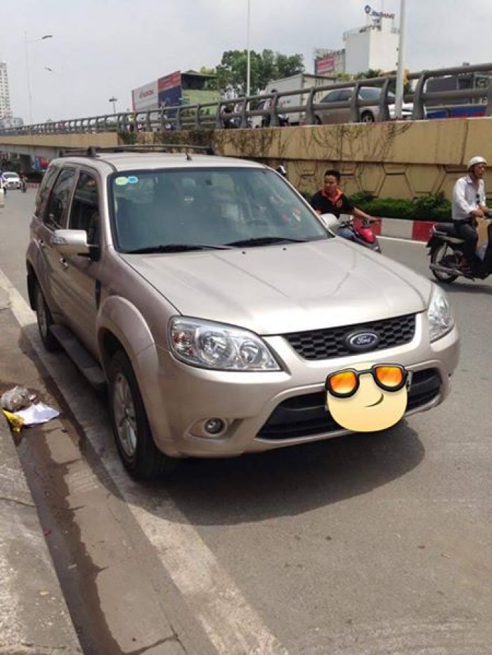 Bán Ford Escape XLT 2010, 2 cầu