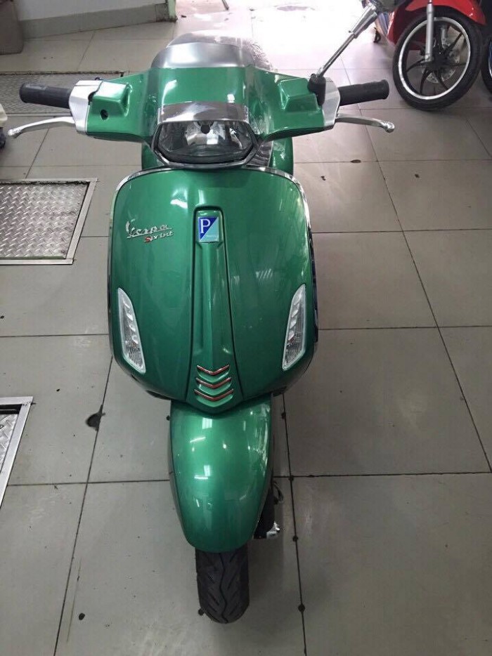 Bán xe vespa Sprint ABS tại hcm nhận Voucher và quà tặng khủng