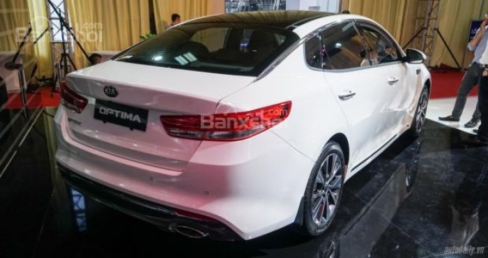 Optima 2016, đã có mặt tại showroom Quảng Ninh, giá chỉ từ 915 triệu