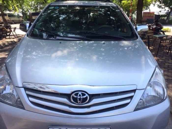 Cần bán xe innova G 2008 Fom 2009 xe chính chủ
