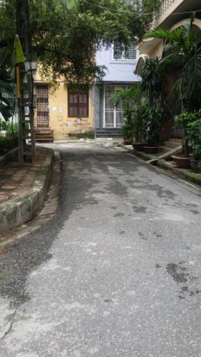Cần bán nhà phân lô ngõ 55 Huỳnh Thúc Kháng