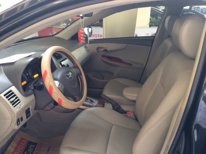 Bán Xe Altis 2.0 Màu Đen 2010