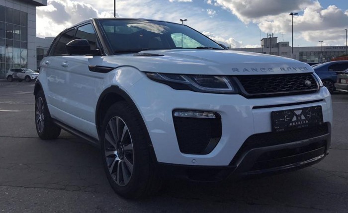 Bán xe Range Rover Evoque HSE Dynamic 2.2 Diesel Nhập Khẩu Châu Âu.