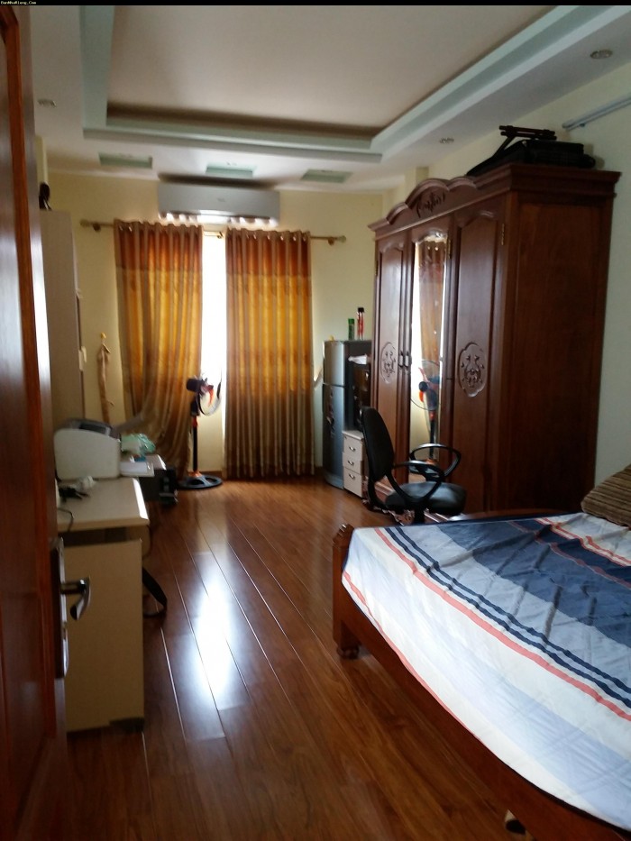 Bán nhà 60mx4 tầng, cách ngã tư sở 2,5km, giá3,6 tỷ