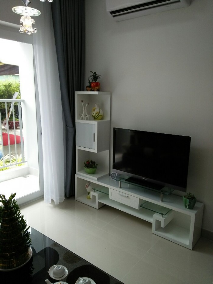 Bán căn hộ 2PN, 2WC view Sân bay, sân goln Quận 12