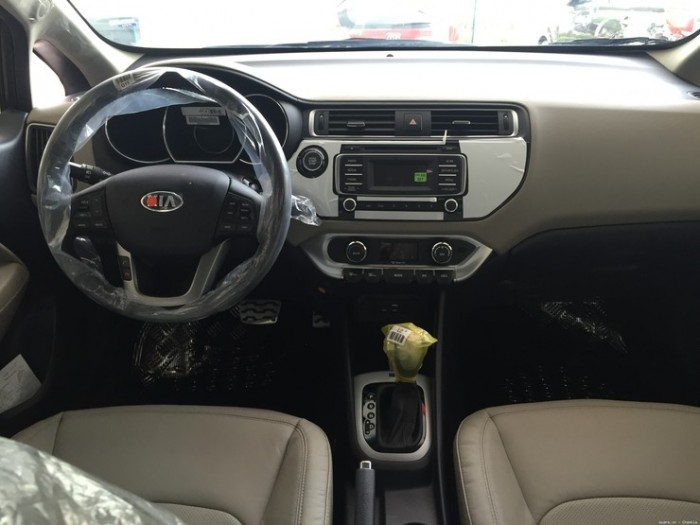 Đồng nai bán Kia Rio Hatchback nhập khẩu chính hãng, đủ màu, sẵn xe, hỗ trợ trả góp lãi suất thấp nhất.