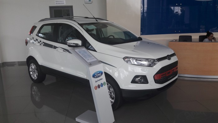 Ford Ecosport Titanium 2016, đủ màu, giao xe ngay, giảm 38tr, hỗ trợ trả góp